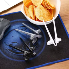 Cargar imagen en el visor de la galería, Pinzas para Snacks
